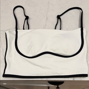 Medium ALO bra White and Black Bralette